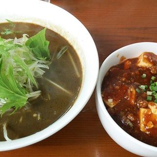 黒ごま坦々麺セット（ミニ激辛麻婆丼）(四川野郎 )