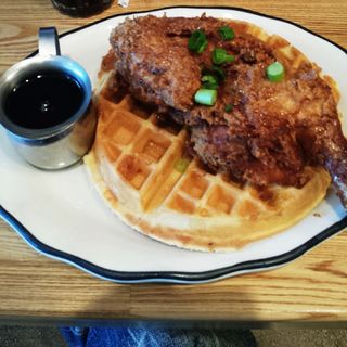 Fried Chicken and Waffles(Eggy's)