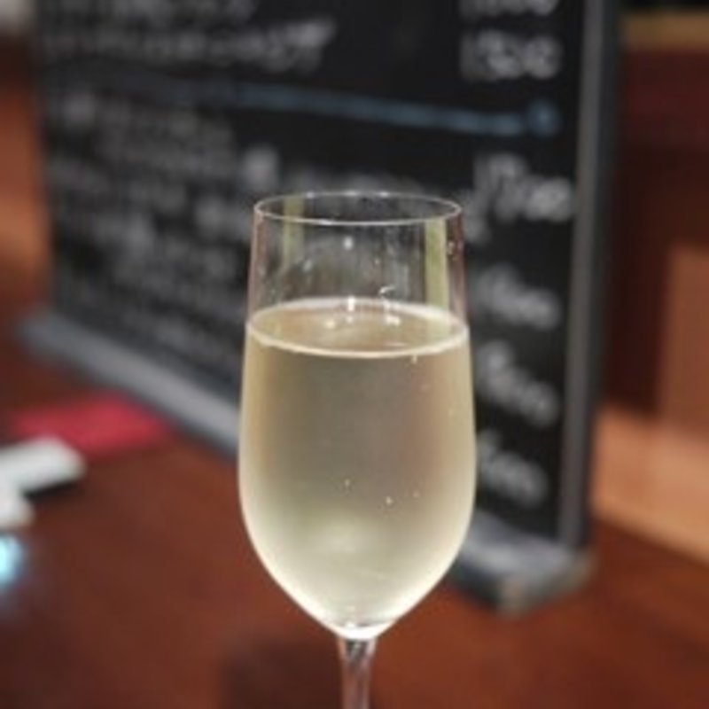 スパークリングワイン(リ・オーノ)