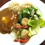 ガーリックシュリンプ＆ロコモコ。(The Alley Restaurant Bar )