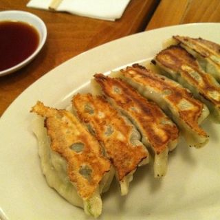 餃子(MENKUI TEI)