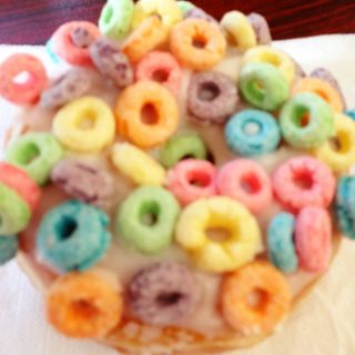 Fruit Loops Donut(Torrance Bekery)