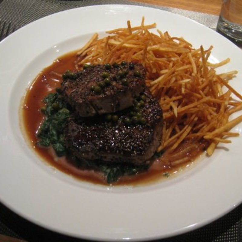 beef tournedos au poivre(Blue Fin)