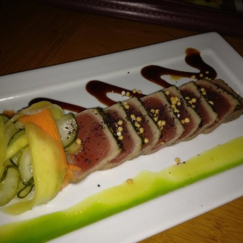 ハワイアンなアヒたたき(Tiki's Grill )