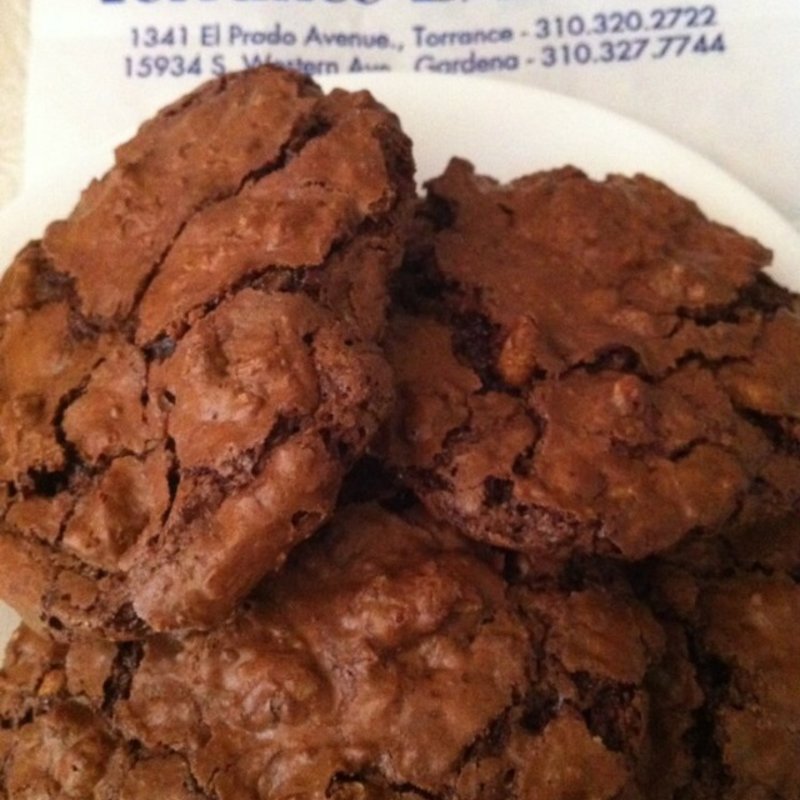 Chocolate chews(Torrance Bekery)