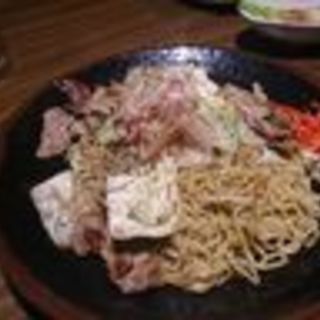 焼きそば(Izakaya Tako-No-Ki)