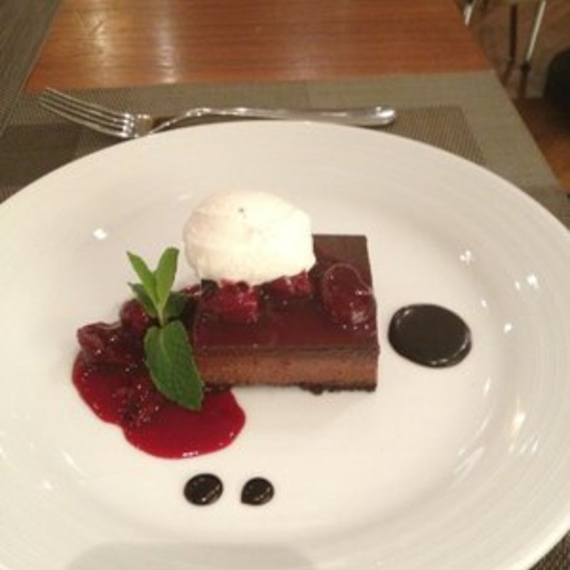 Triple chocolate cheesecake(Blue Fin)