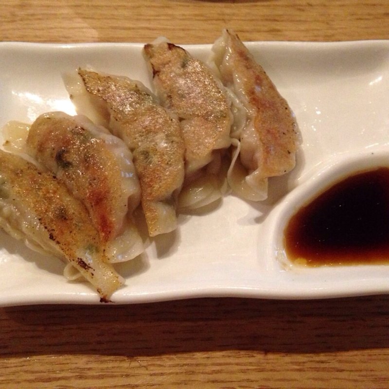 餃子(麺ちゃんこ亭 Menchanko-tei)