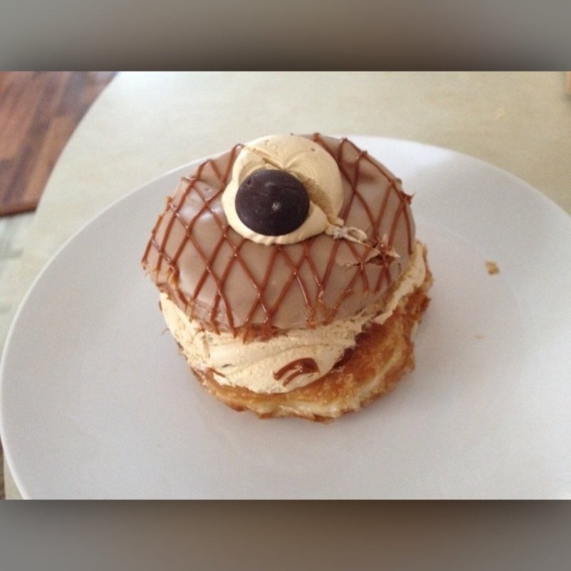 Maple Cronut(Torrance Bekery)