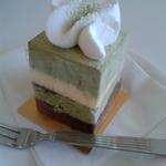 Matcha Green Tea Mousse Cake