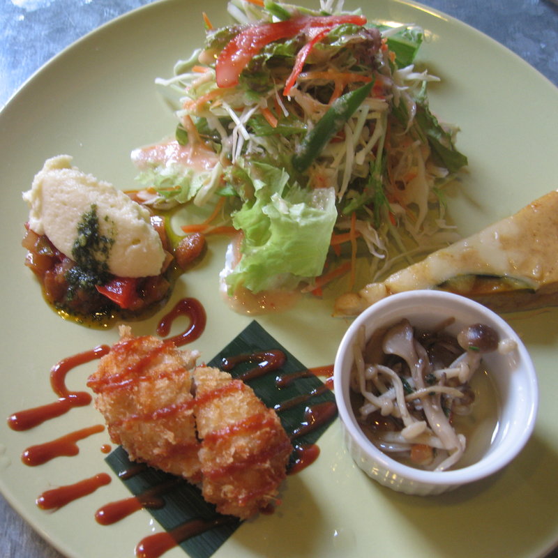 アジアンプレート(アジア洋食厨房 （アジアヨウショクチュウボウ）)