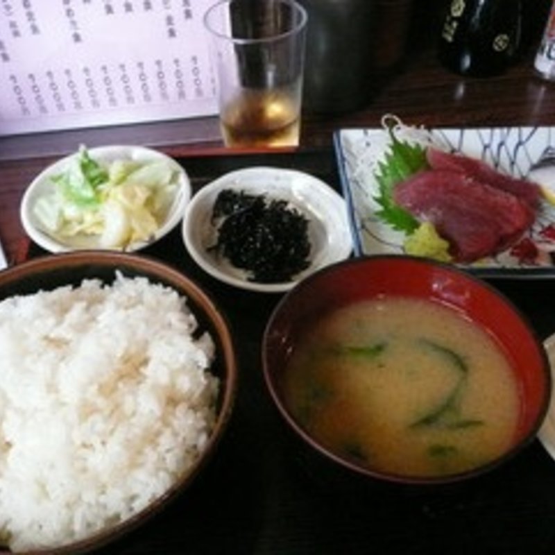 刺身定食(炭火焼鳥 くろちゃん )