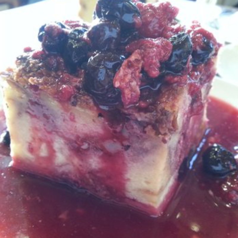 Berry Bread Pudding(Susina Bakery &Cake)