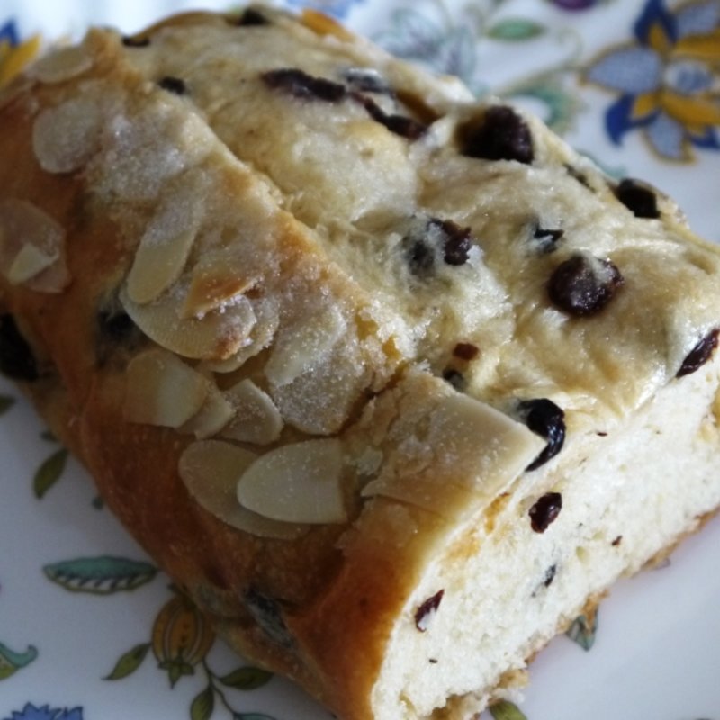 ぶどうパン（ハーフ）(マカロニ市場 相模原店)