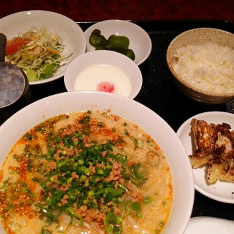 坦々麺セット(東海苑)