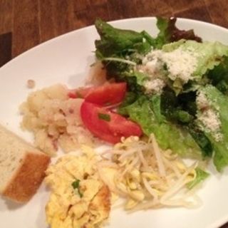 ランチ(トラットリア ピッツェリア カノア)
