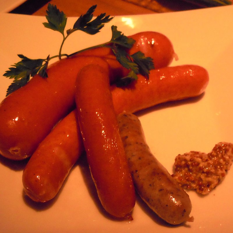 ソーセージの盛り合わせ(ムーン （MOON）)