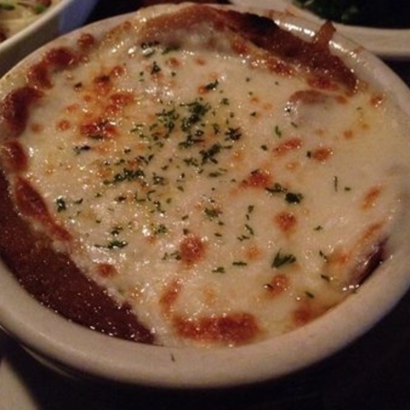 French Onion Soup(Chart House Waikiki)