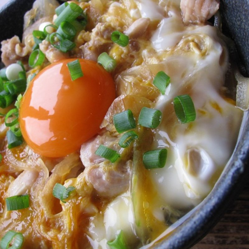 月見親子丼(うぶこっこ家 （ウブコッコヤ）)
