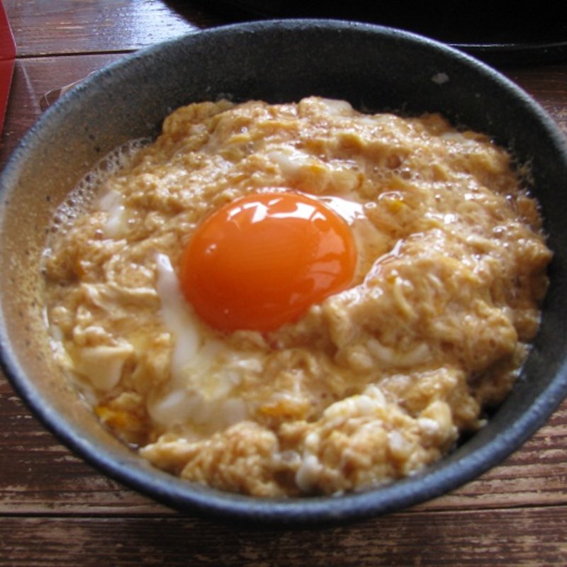 たまご丼(うぶこっこ家 （ウブコッコヤ）)