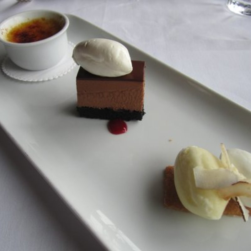 tasting dessert trio(RIVER CAFE)