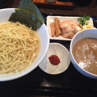 味玉辛味つけ麺(つけ麺 六)