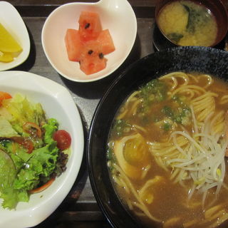 しょうゆラーメン定食(暖)