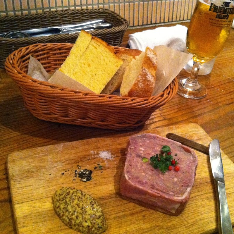 パテドカンパーニュ(表参道ワイン食堂Den （デン）)