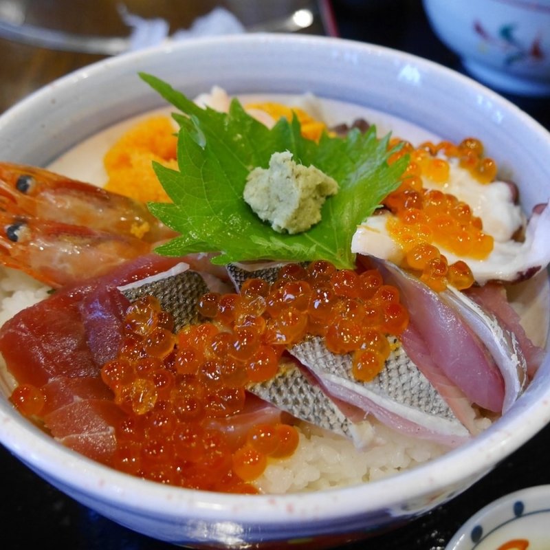 (おけしょう鮮魚の海中苑 本店)