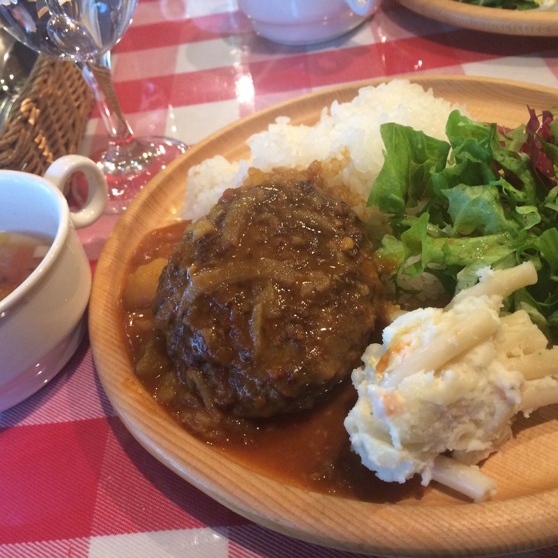 ハンバーグプレートランチ(ベヴィトリーチェ （osteria Bevitrice）)