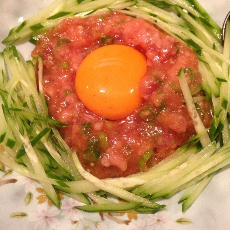 まぐろユッケ(串焼き家 )