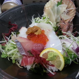 徳島県で食べられる海鮮丼ランキング Sarah サラ