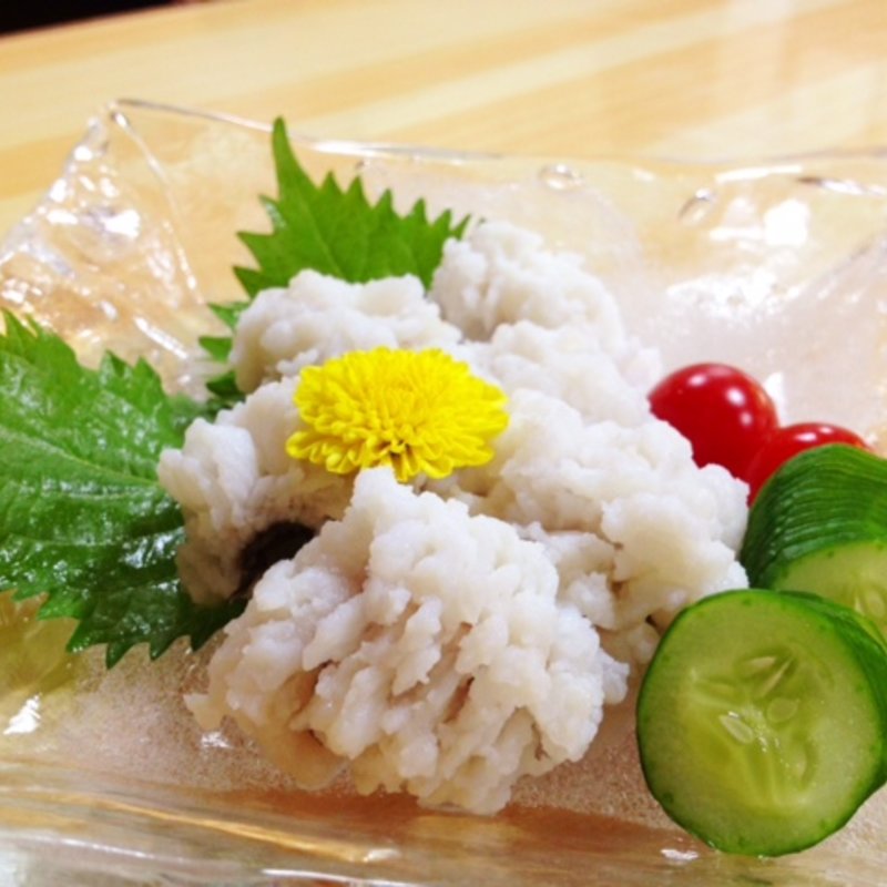 鱧の湯引き(お可免)