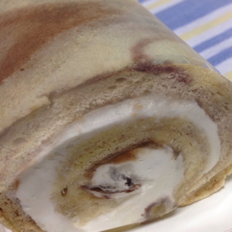 マロンロール(パティスリー アンドゥ エキュート日暮里店 （un deux）)