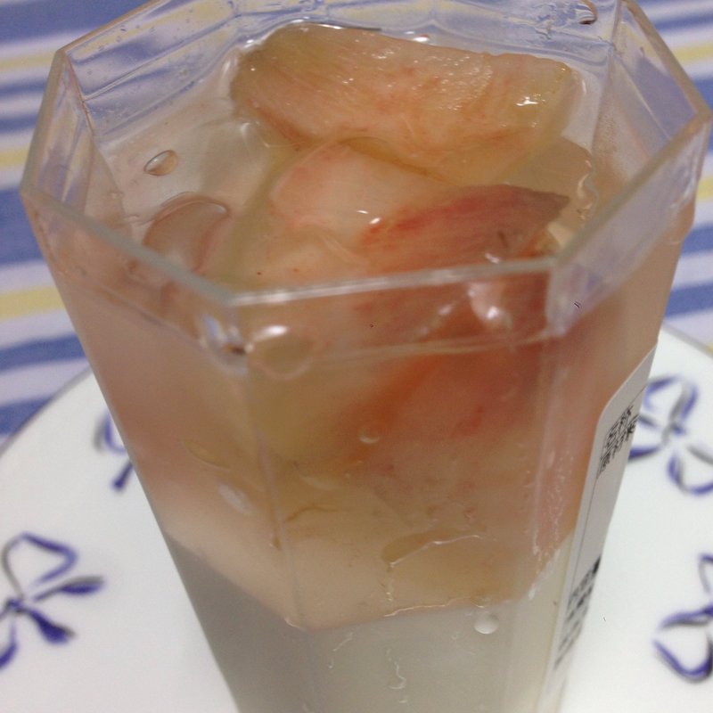 白桃パンナコッタ(パティスリー アンドゥ エキュート日暮里店 （un deux）)