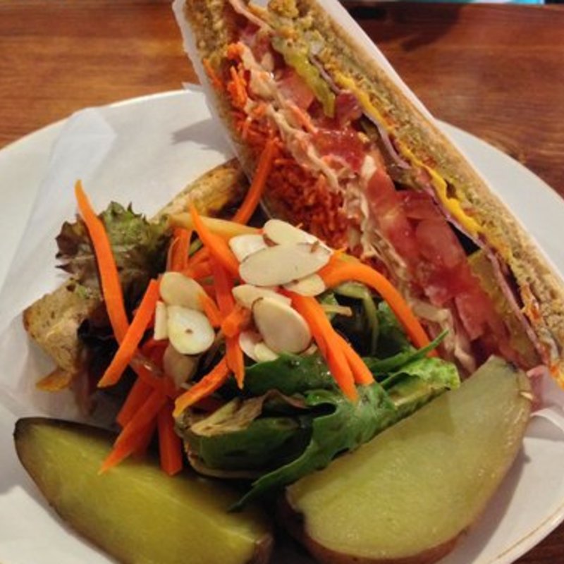 Mixed Tomato Sandwich(Spero Spera )