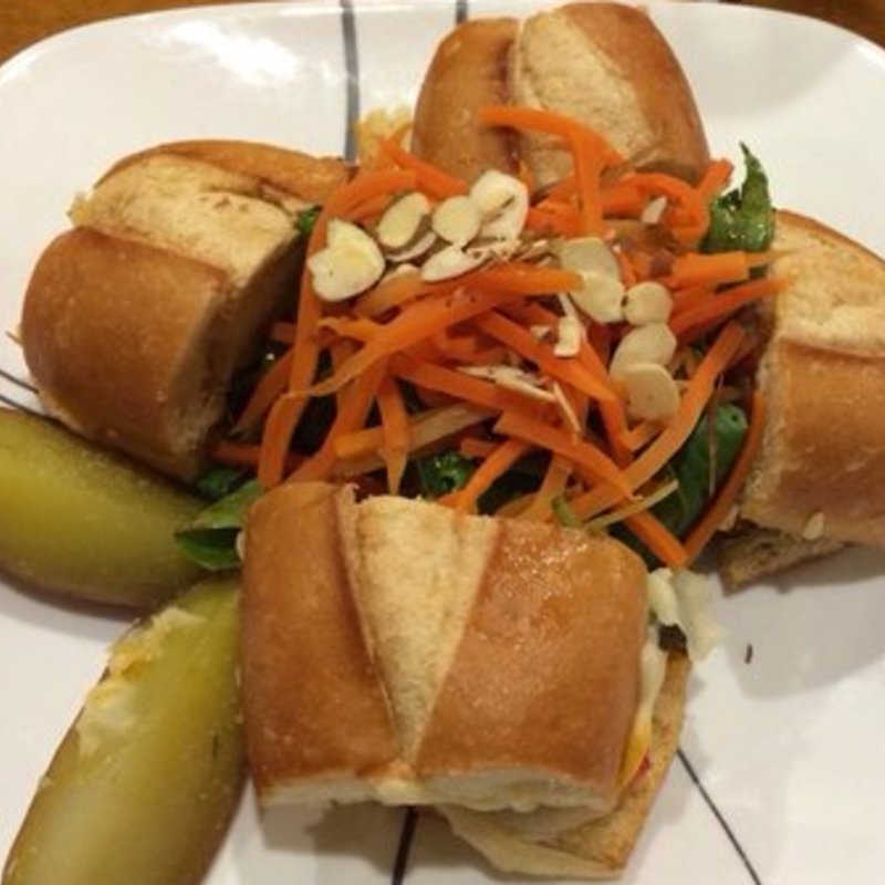 Garlic Veg Sandwich(Spero Spera )