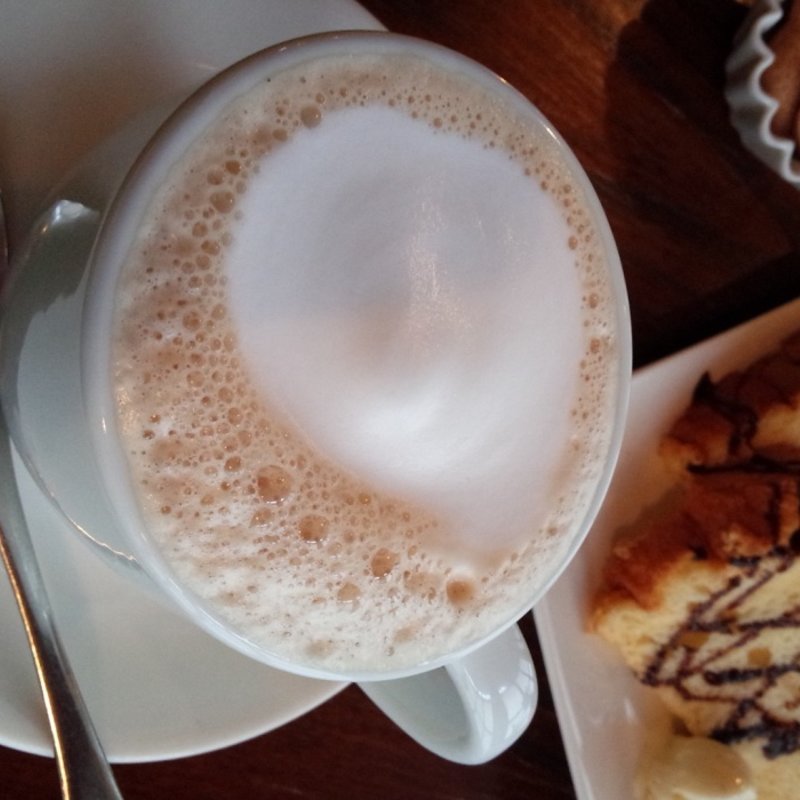 カフェモカ　ケーキセット(珈琲と人 （コオヒイトヒト）)