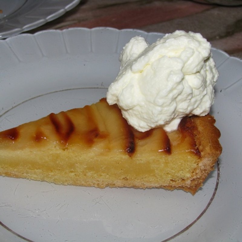 洋梨のタルト(カフェ アンドゥ )