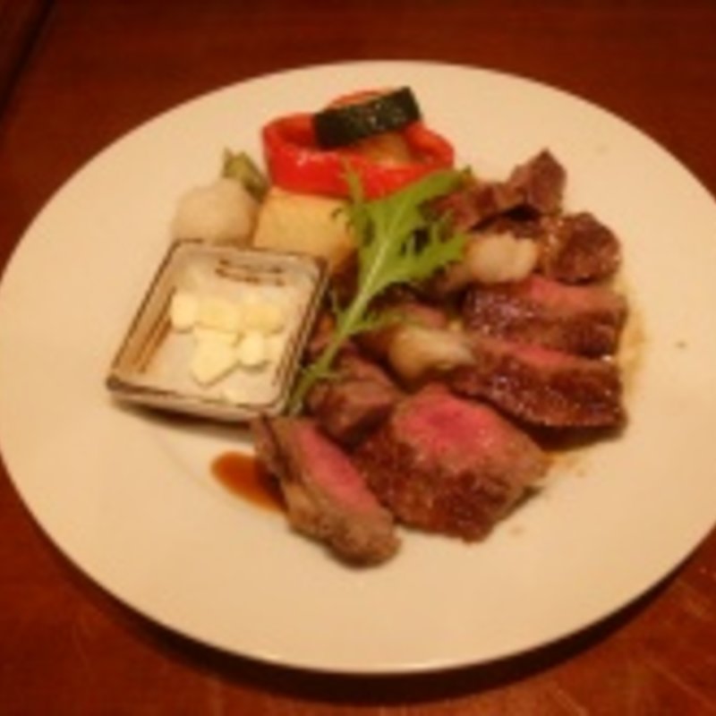 牛ランプ肉のステーキ(ままや 旬菜 )