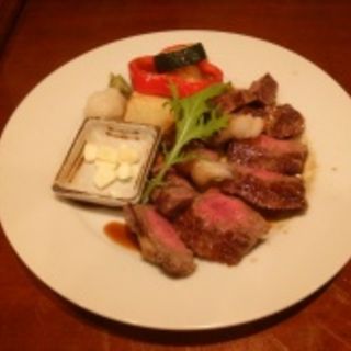 牛ランプ肉のステーキ(ままや 旬菜 )