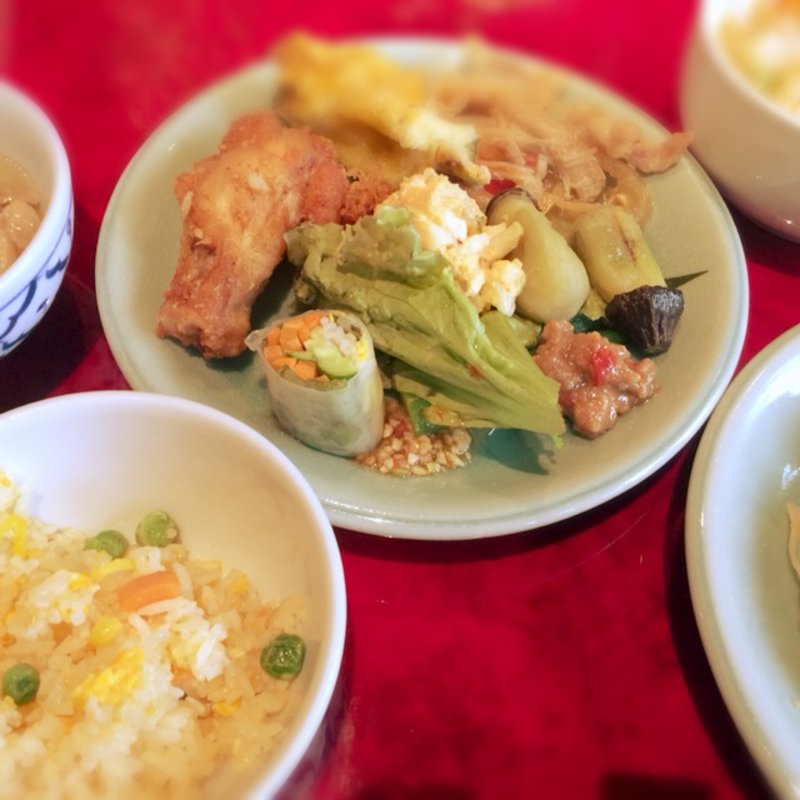 ランチブッフェ(エラワン 新宿東口店 )