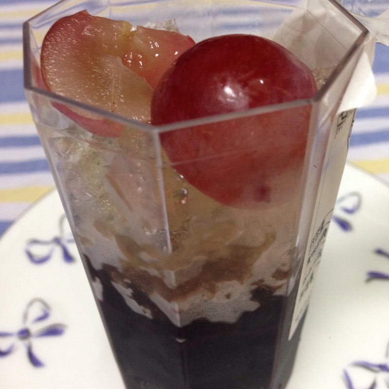 ブドウゼリー(パティスリー アンドゥ エキュート日暮里店 （un deux）)