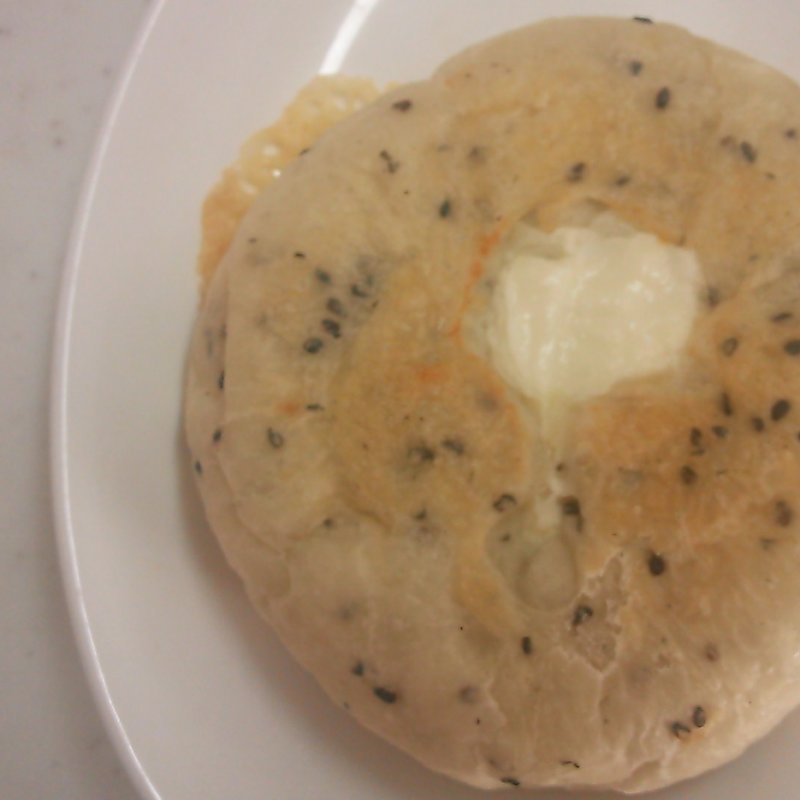 セサミチーズパン(ニューヨークストア 住吉店)