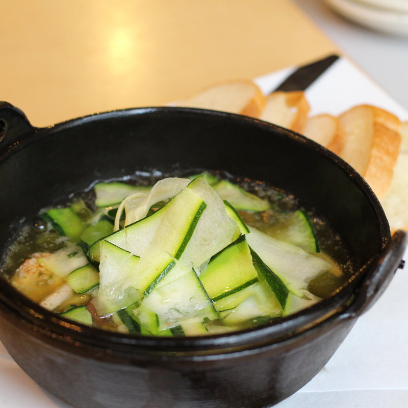 プリプリ海老としめじのアヒージョ(俺のやきとり 蒲田)