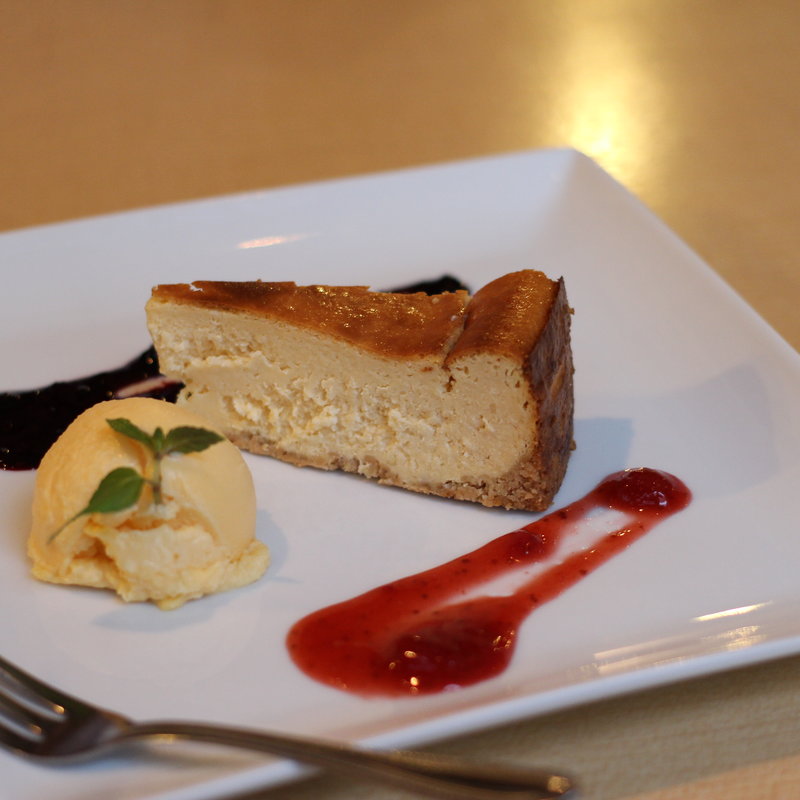 ベークドチーズケーキ(俺のやきとり 蒲田)