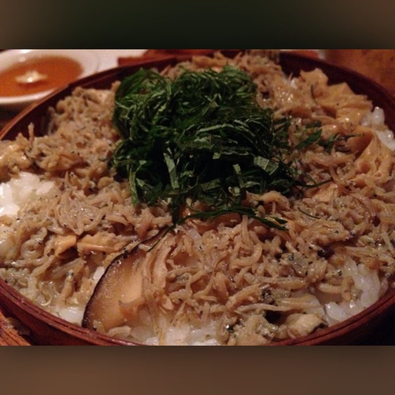 じゃこと湯葉の蒸篭飯(ABURIYA KINNOSUKE)
