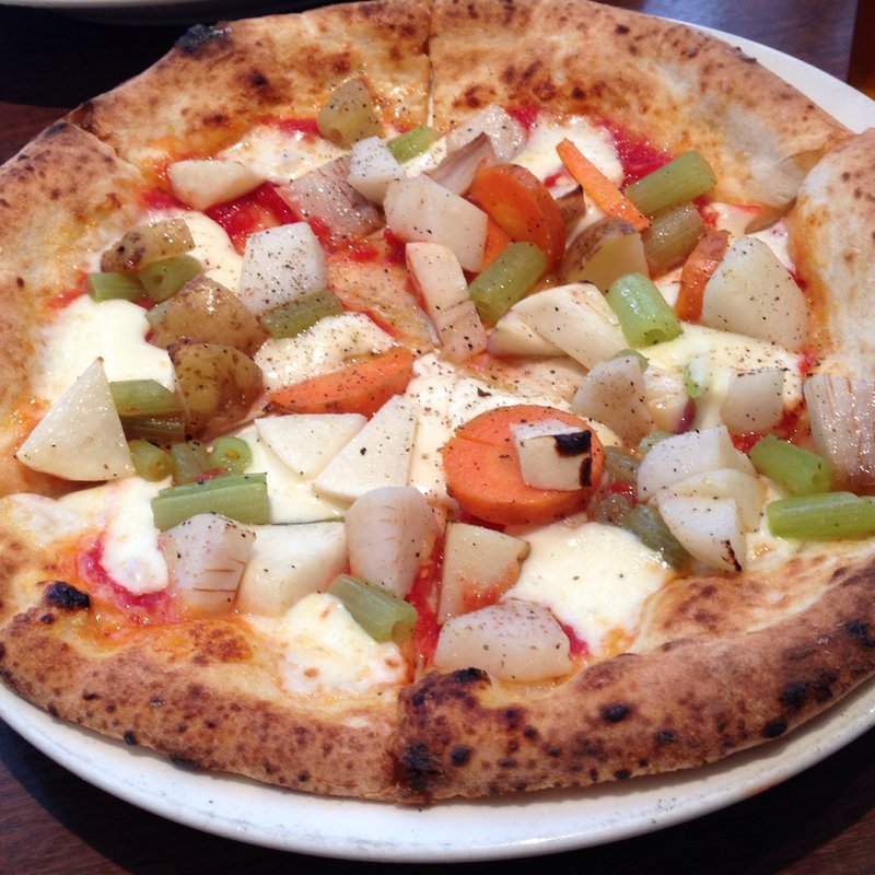 石釜で焼き上げたピッツァ(カーニバル 学芸大学店 （Carnival）)