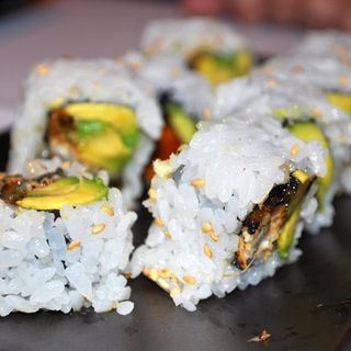 Unagi and avocado roll(Soto)