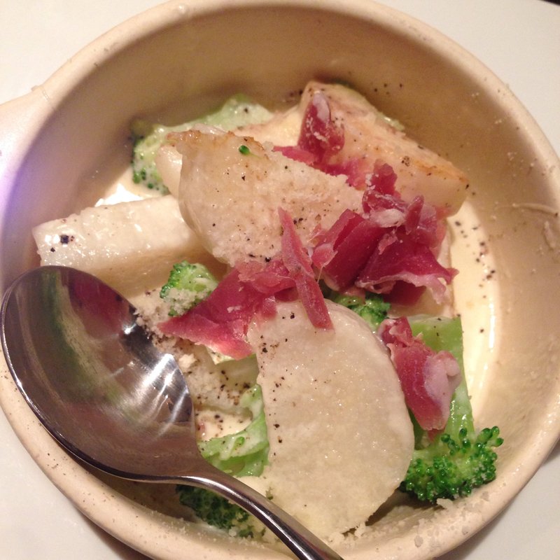 長芋と生ハムのチーズグラタン(ヌーボラ)